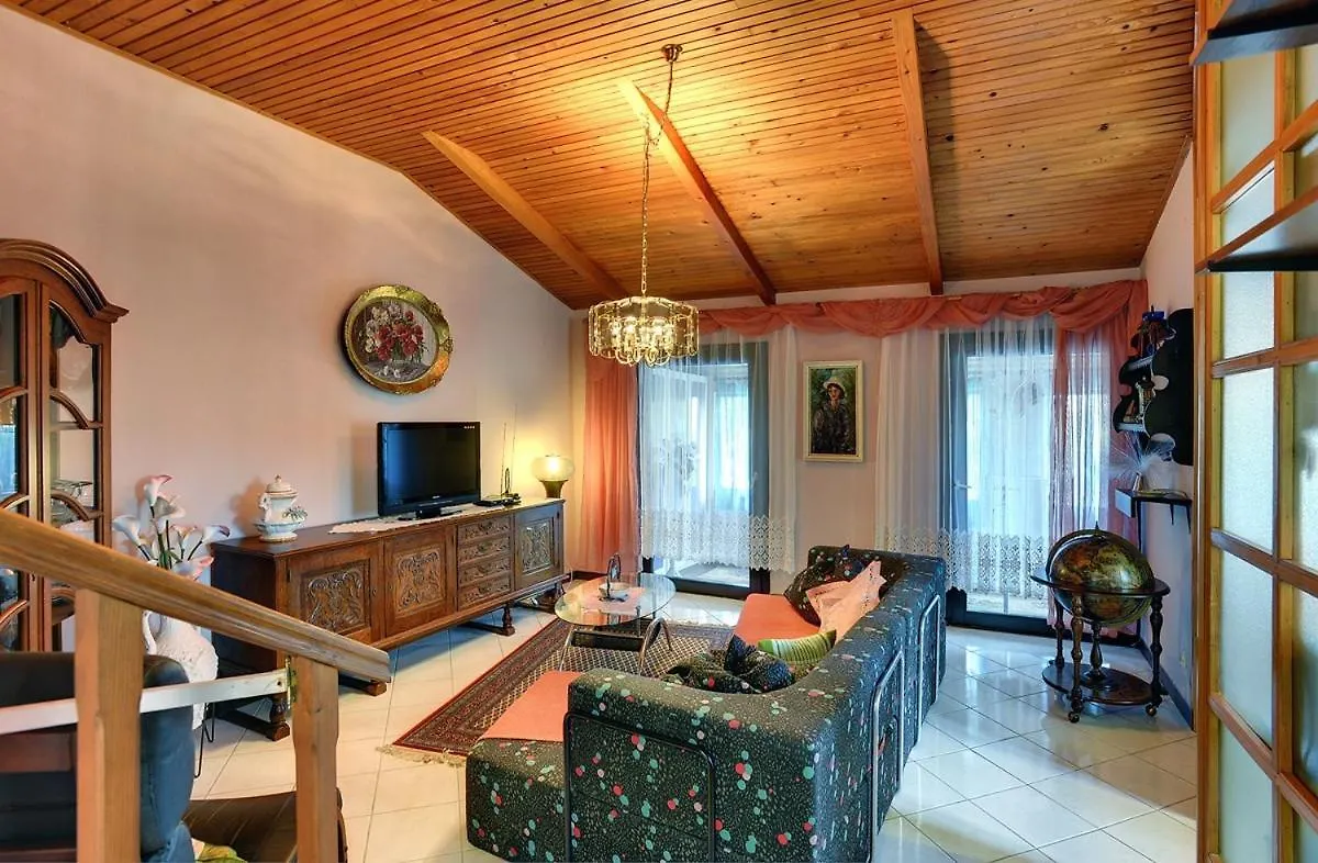 Holiday Home Silvana Pula
